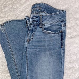 Women’s jeans.